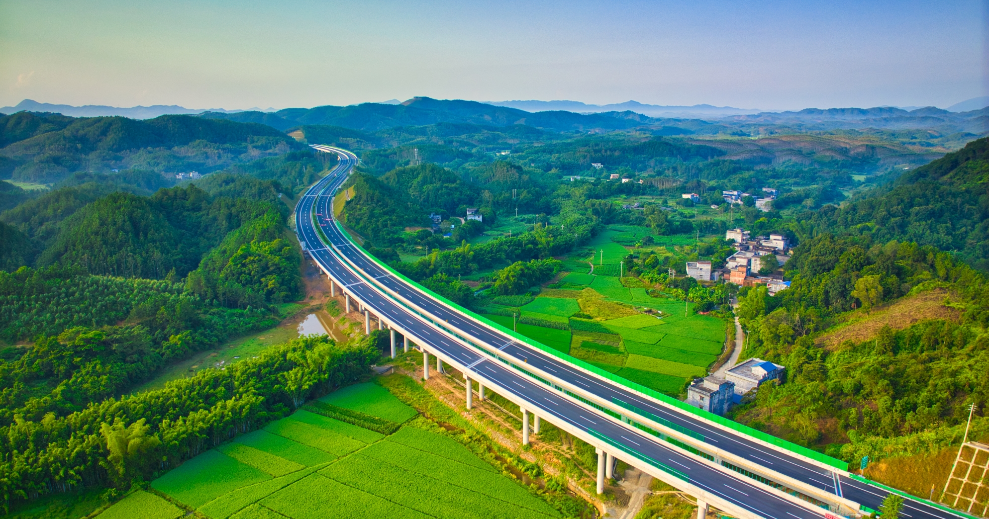 那厚岭大桥.jpg